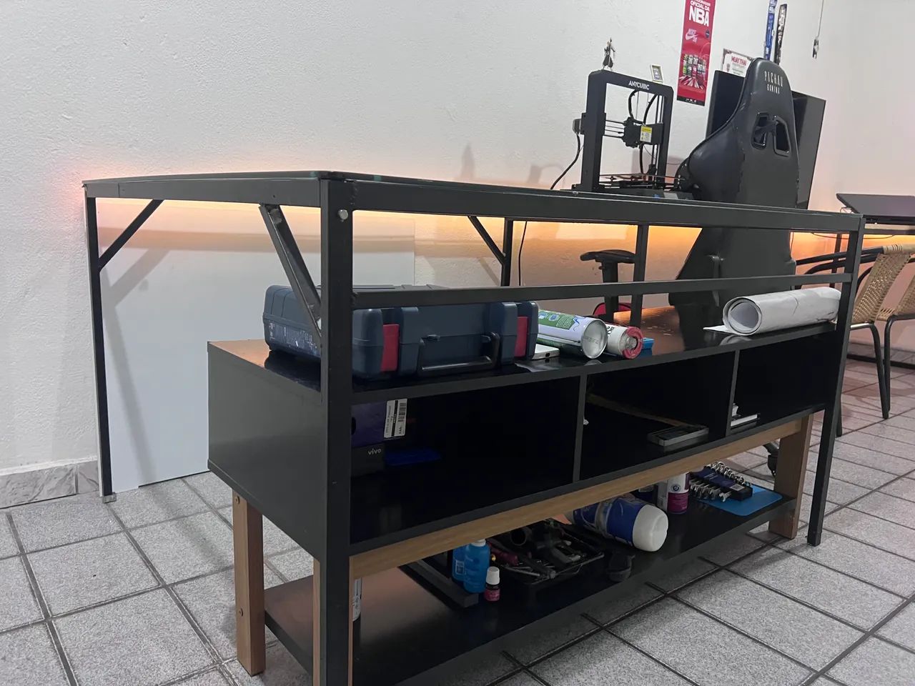 MESA DE CENTRO INDUSTRIAL COM TAMPO DE VIDRO - Foto 4