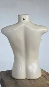 Kit com 3 manequins femininos - Foto 3