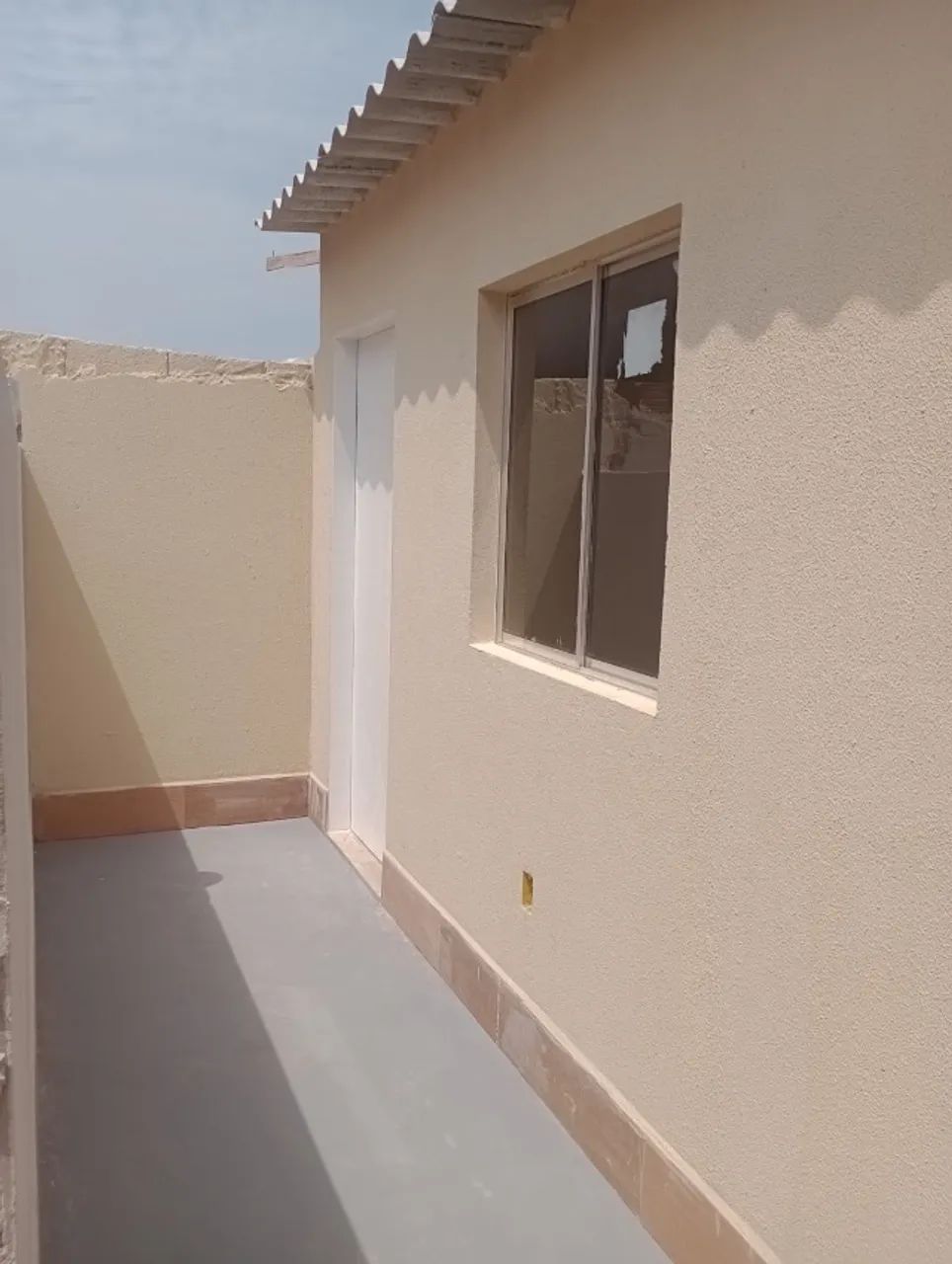 Terreno 300m2 com 2kitnets já alugadas  - Foto 4