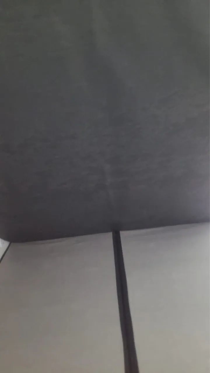 Vendo uma cama (QUEM)