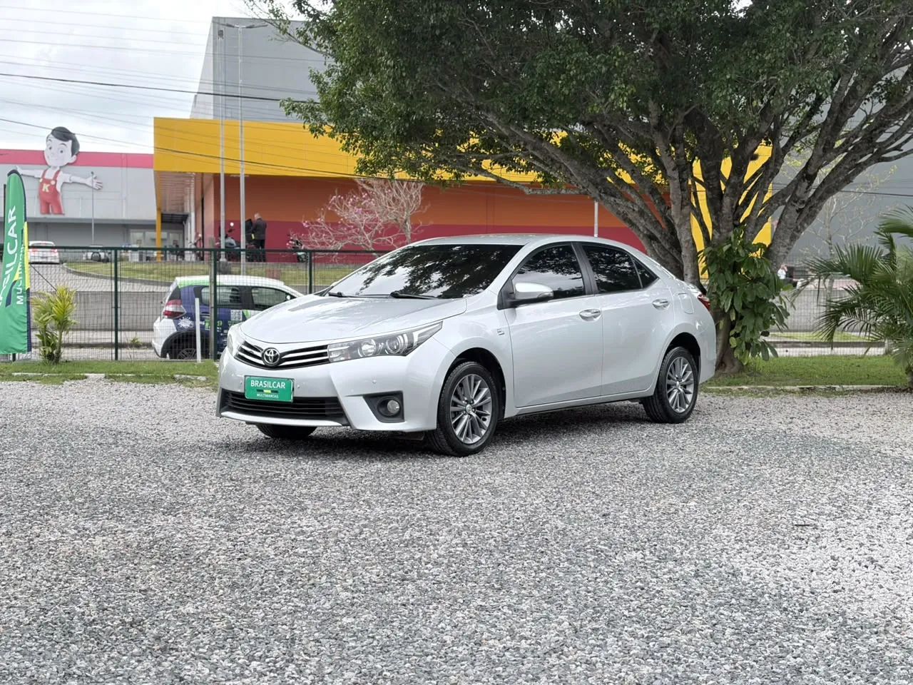 Toyota Corolla Altis 2.0 Flex 16V Aut. 2015 - Foto 3