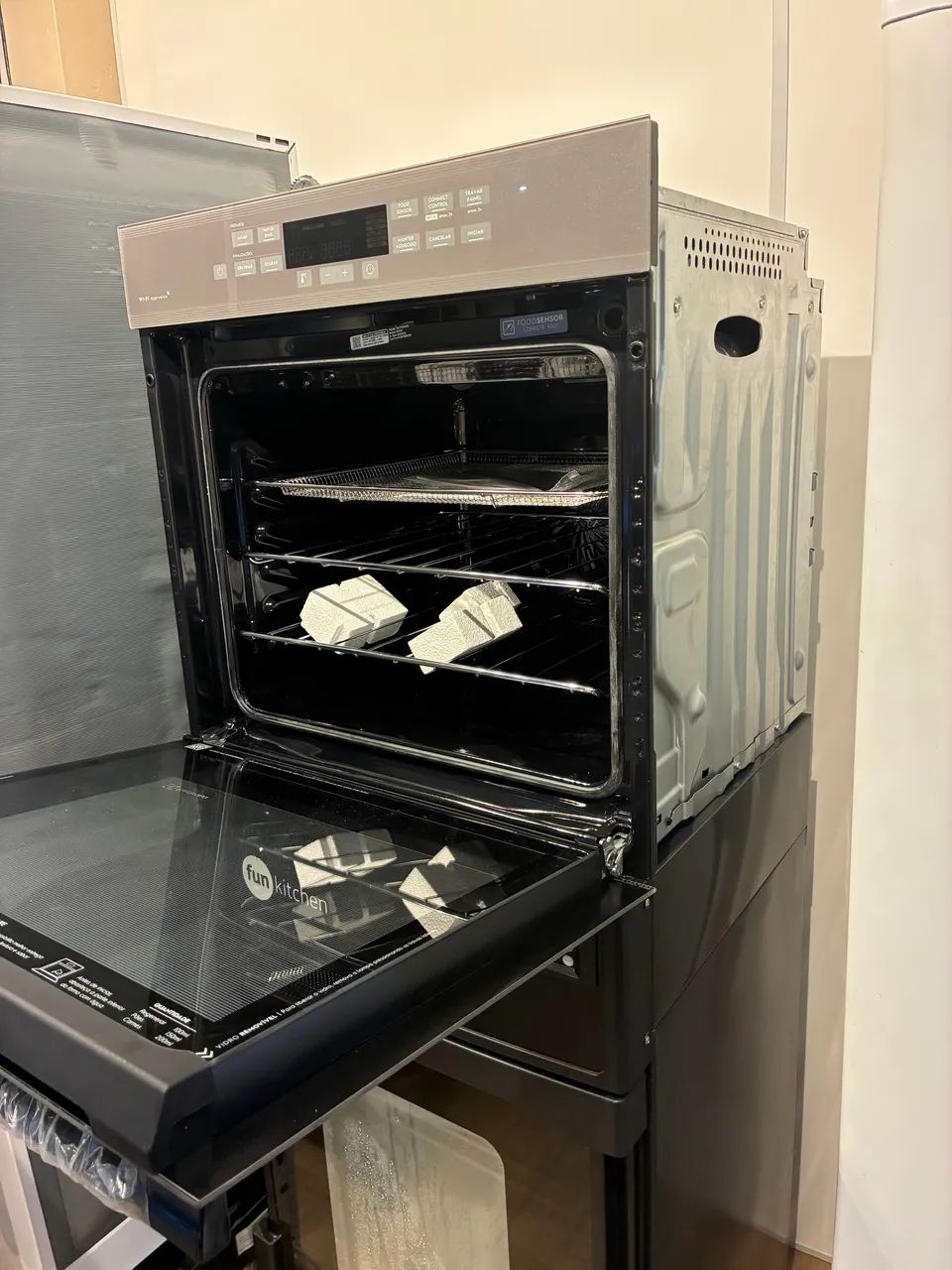 Forno elétrico Electrolux novo  - Foto 5