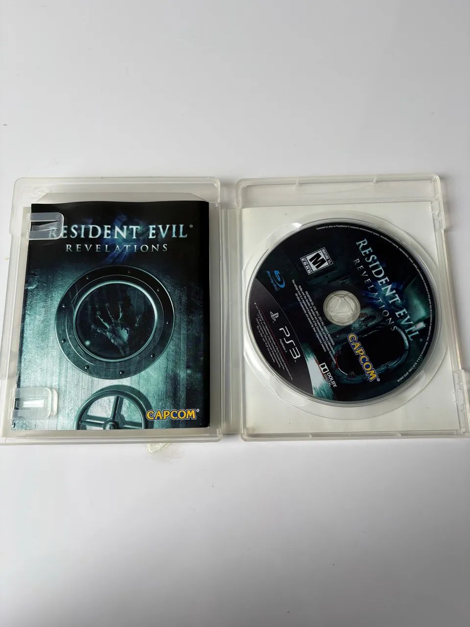 Resident Evil Revelarions - PS3 - Foto 3