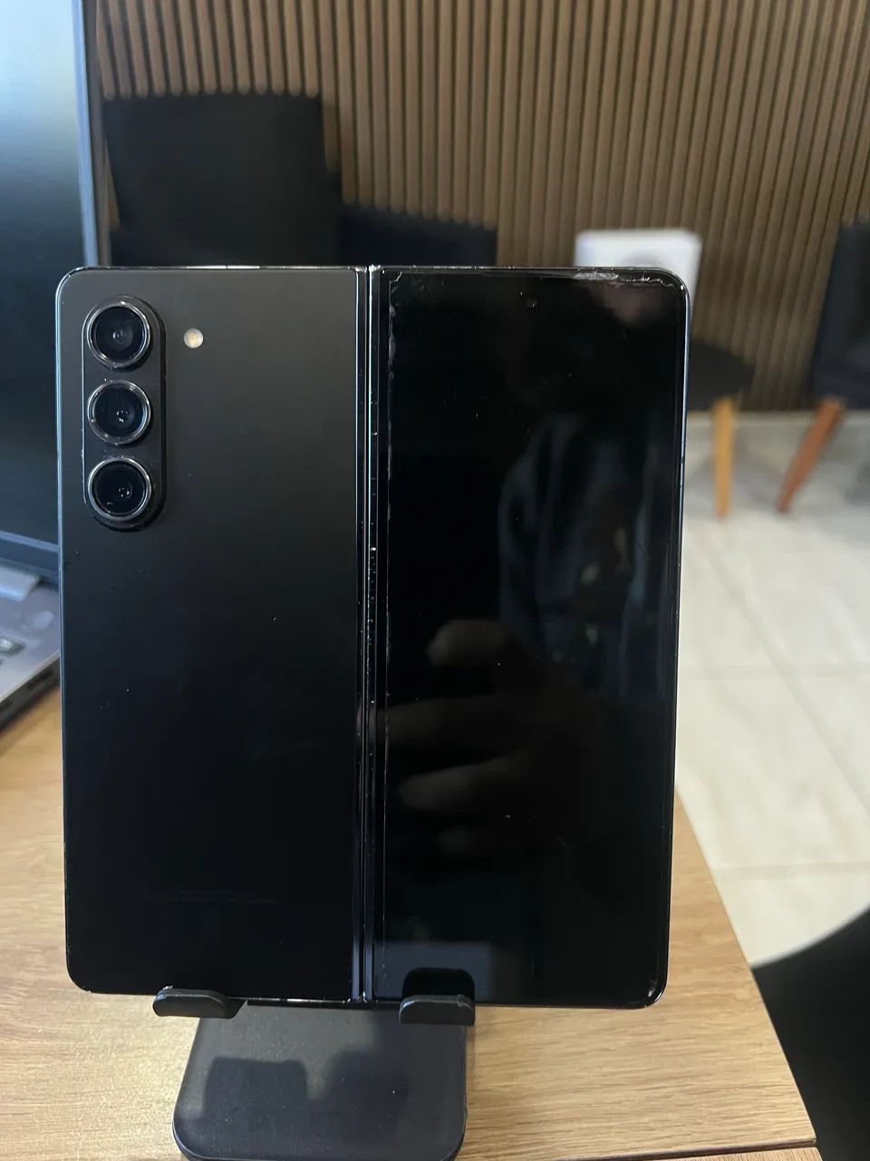 Samsung Galaxy Z Fold 5