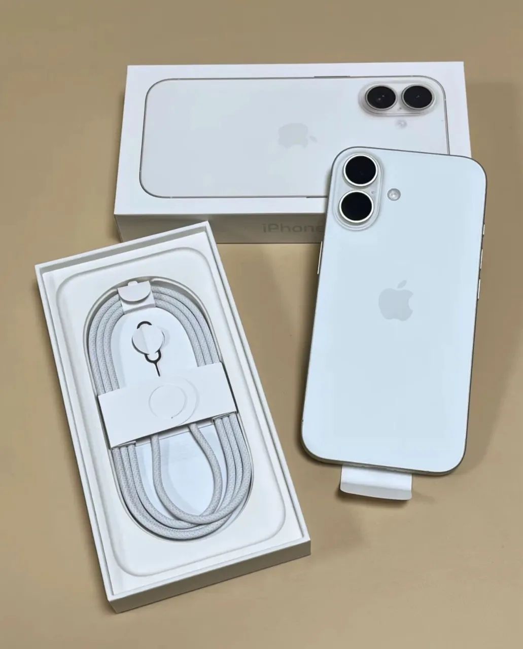 iPhone 16 128GB 