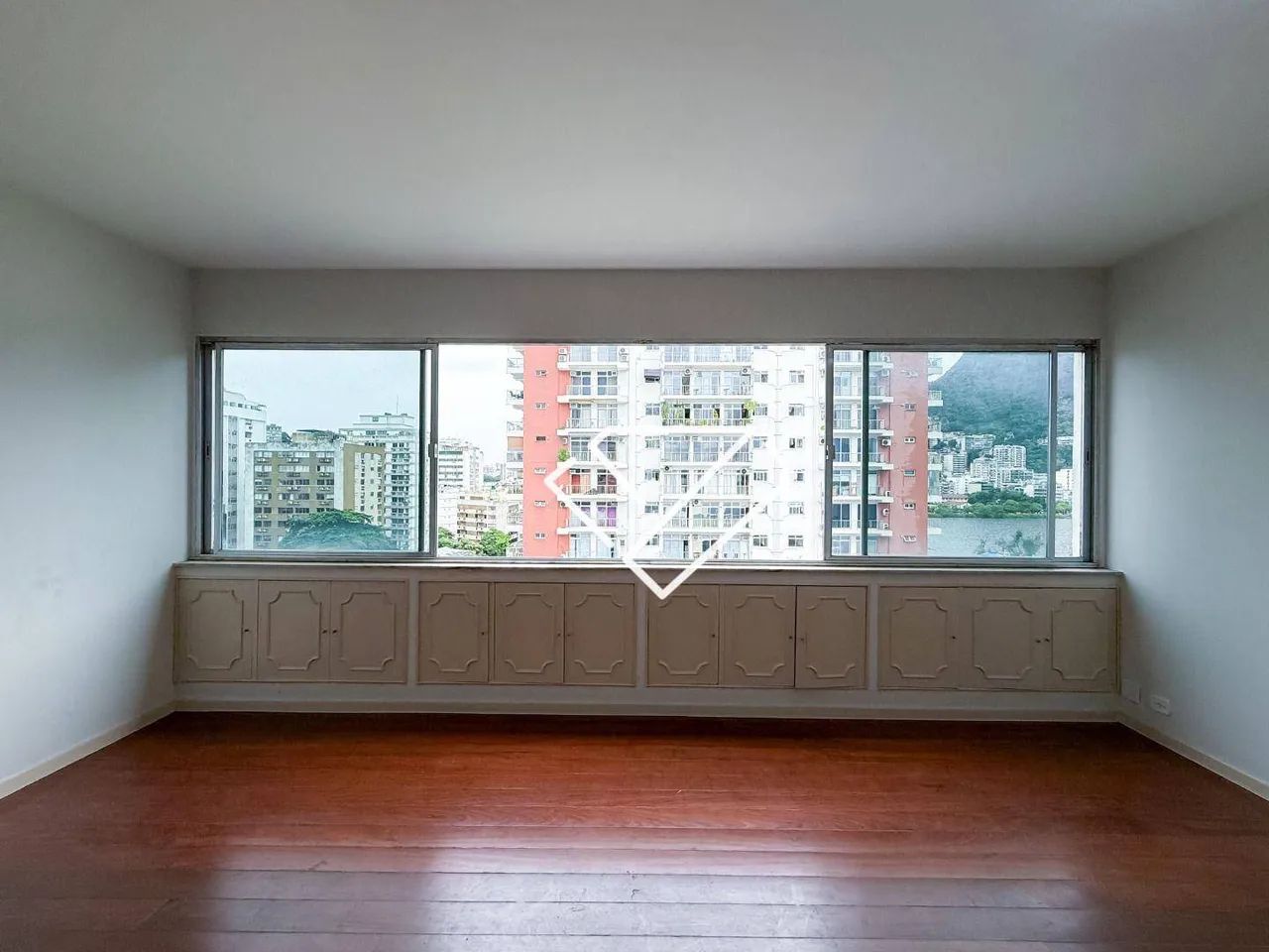 Apartamento com 3 quartos à venda, 106 m² por R$ 1.850.000 - Lagoa - Rio de Janeiro/RJ - Foto 4