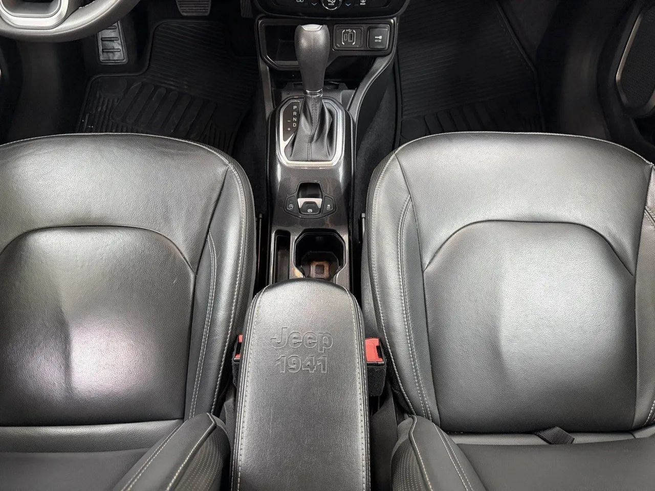Jeep Renegade Long. T270 1.3 TB 4X2 Flex Aut. 2022 - Foto 12