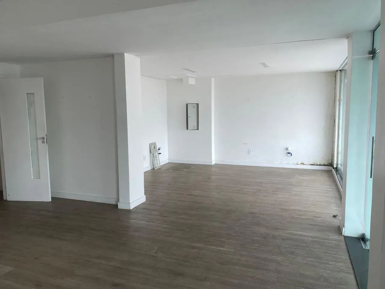 Galpão + prédio Comercial/ São Jorge/ 1.300m². - Foto 5