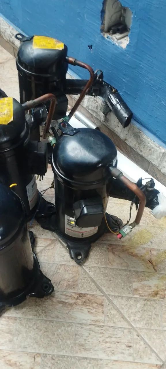 Compressor Danfos 6.8 TRs 380v  - Foto 5