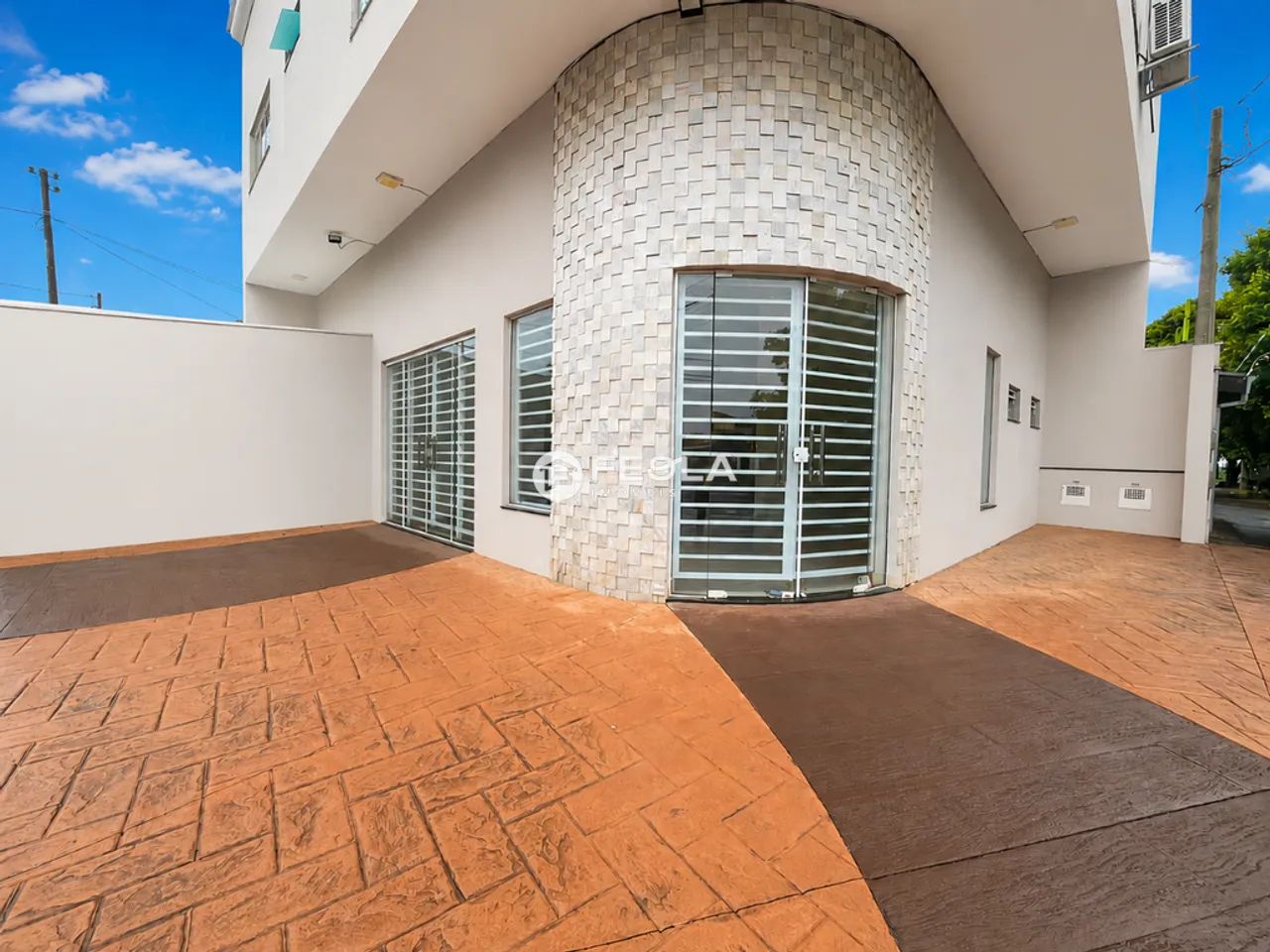 Salão para alugar em Santa Bárbara D'Oeste, Vila Mollon, com 87.55 m² - Foto 2