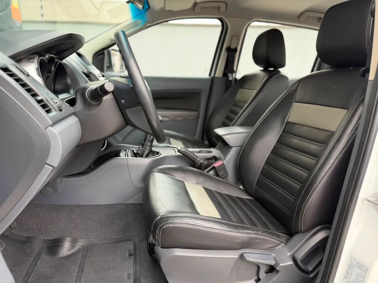 Ford Ranger XLT 2.5 16V 4X2 CD Flex 2014 - Foto 5