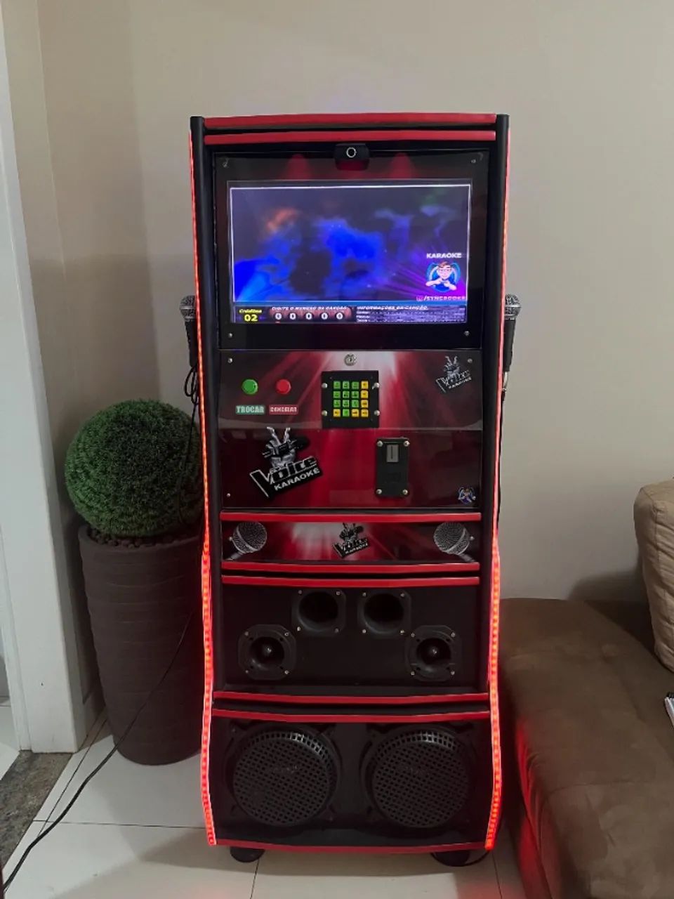 Máquina de Karaokê/Jukebox com moedeiro - Foto 2