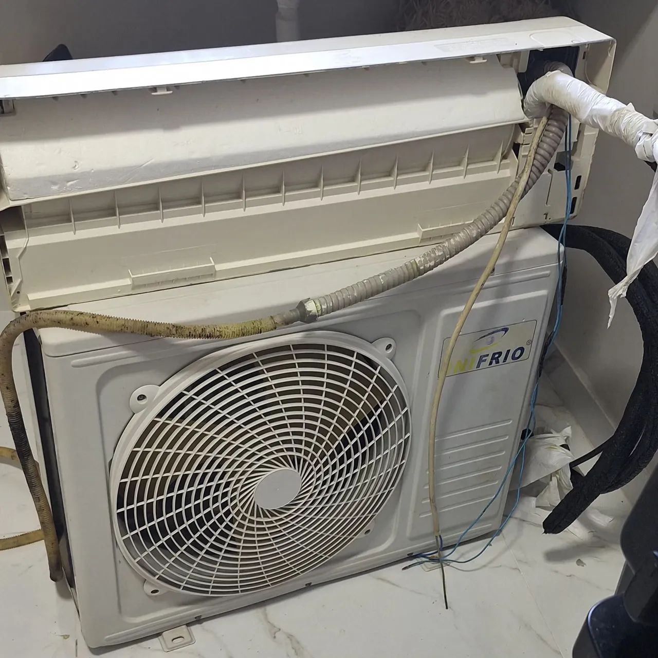 Techfrio Inverter de 12.000 BTUs (Modelo: TECHINF12INT). - Foto 3