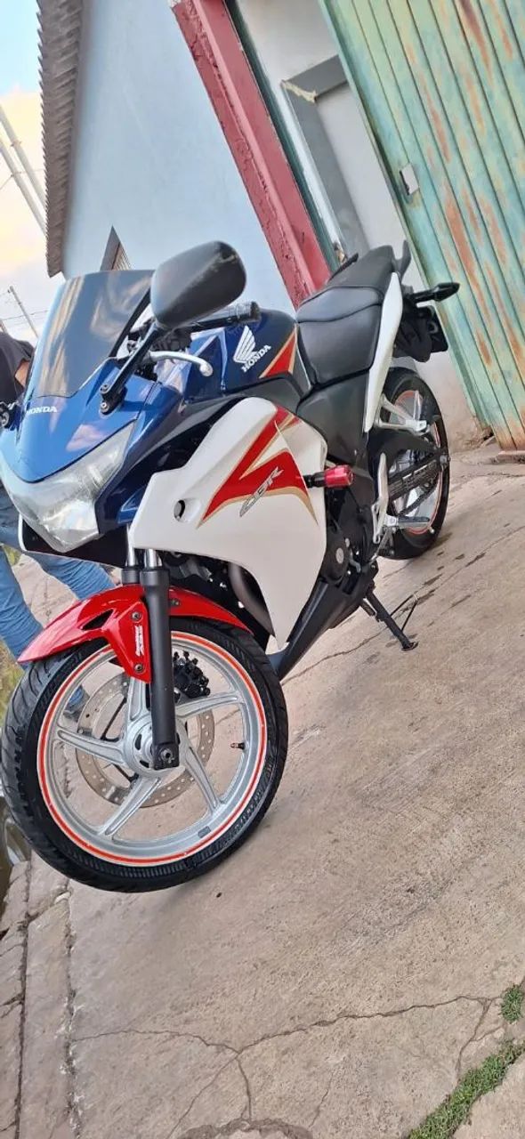 CBR 250