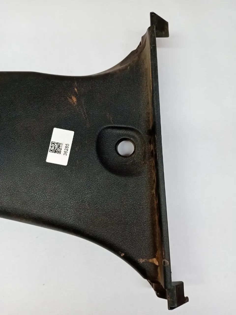 Acabamento Coluna Central Inferior Direita Toyota Hilux 2022 - Foto 5