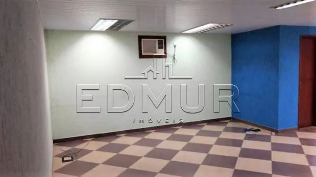 GALPÃO para ALUGUEL com 700m² no bairro Vila Palmares com 0 quartos e 0 vagas. Santo André - Foto 2
