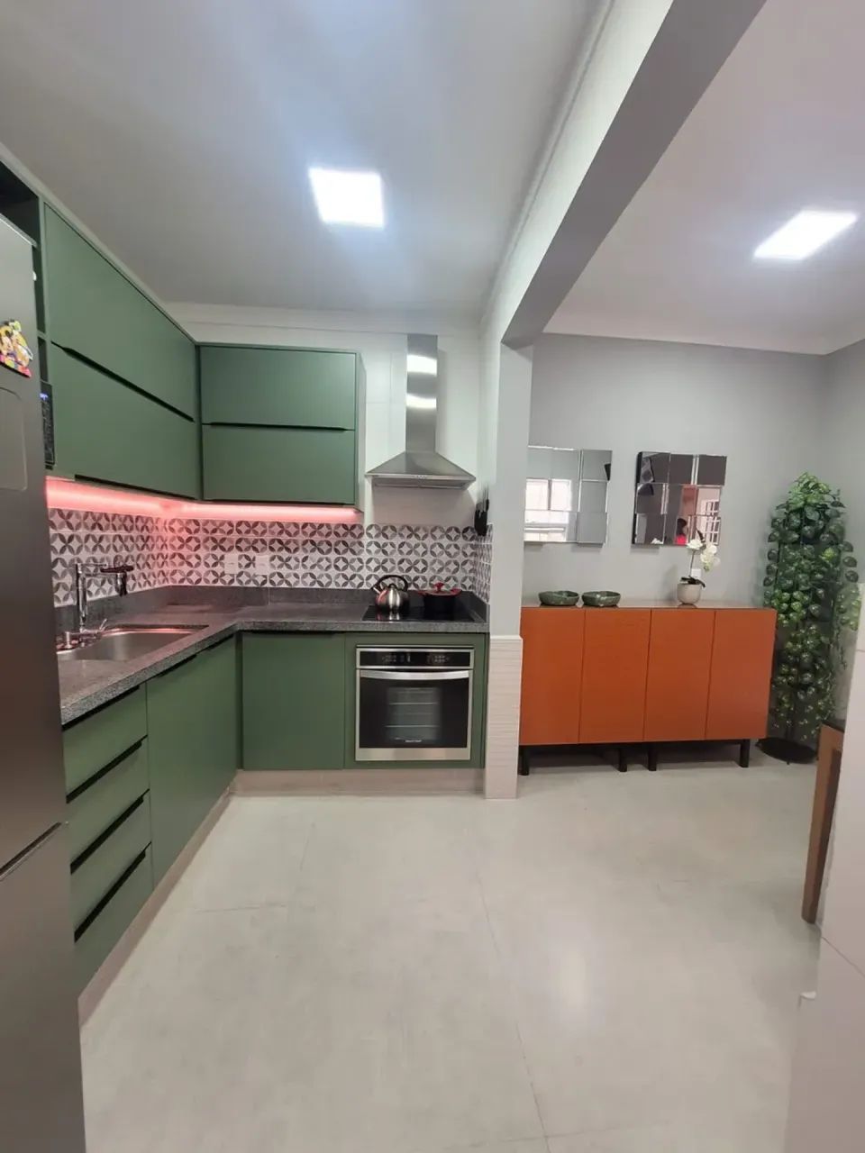 Magnífica casa térrea totalmente reformada com piscina e área gourmet - Foto 5