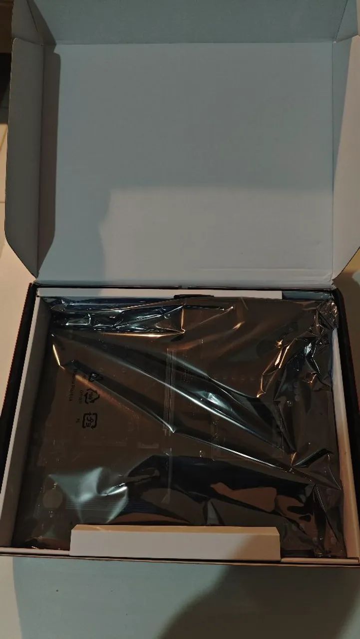 Placa-mãe Gigabyte X870 Gaming WiFi 6 - Foto 4