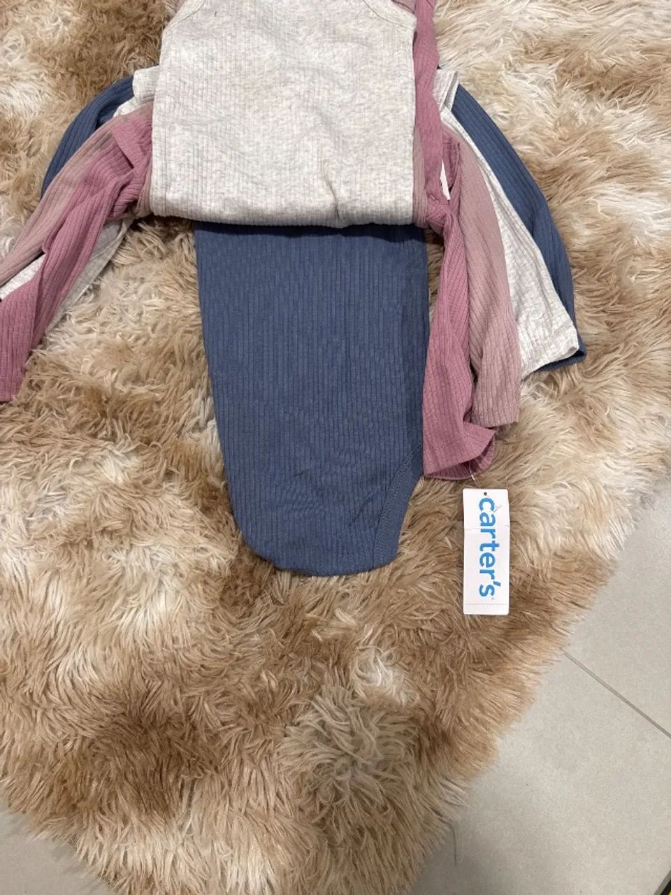 Kit body?s carter?s 12 meses  - Foto 4