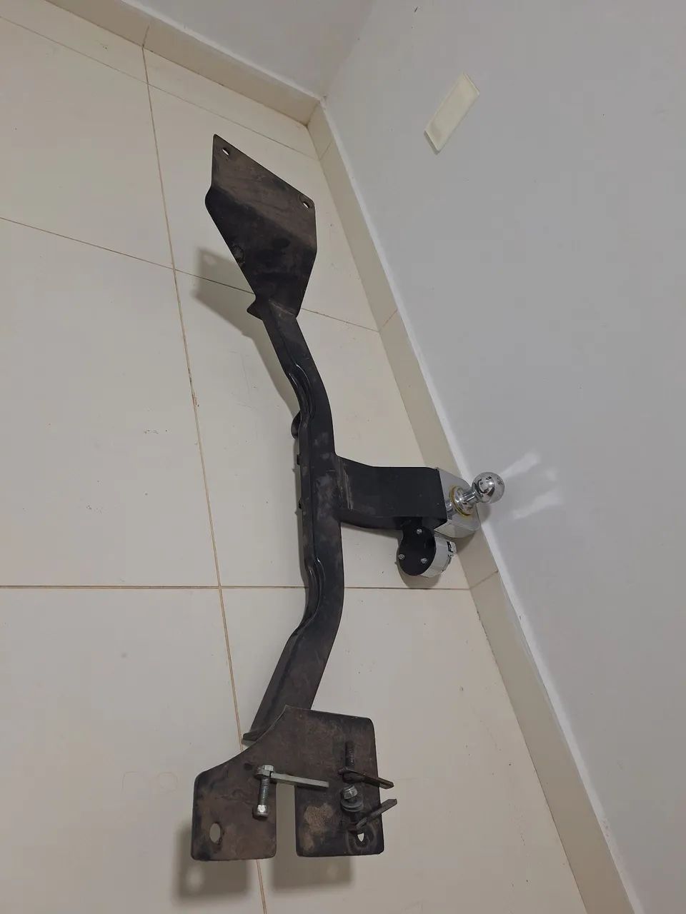 Vendo reboque engate para KWID