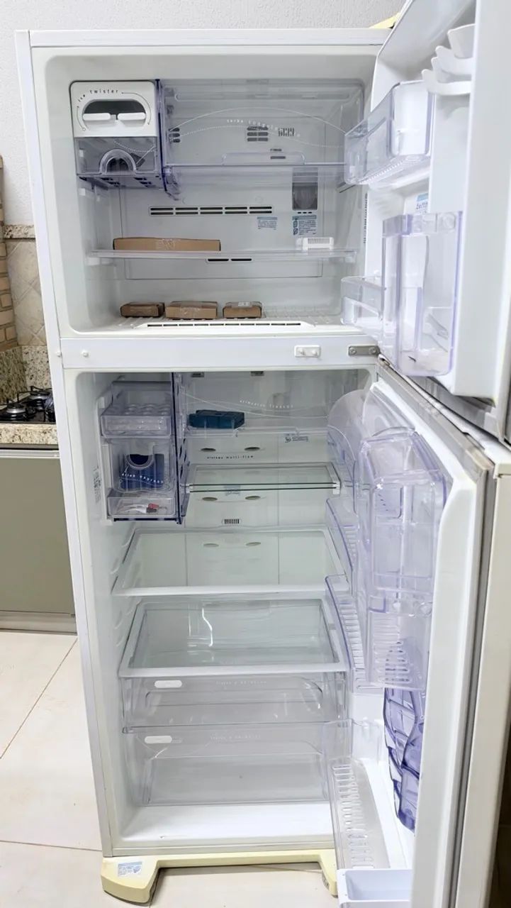 Geladeira Eletrolux - Foto 2