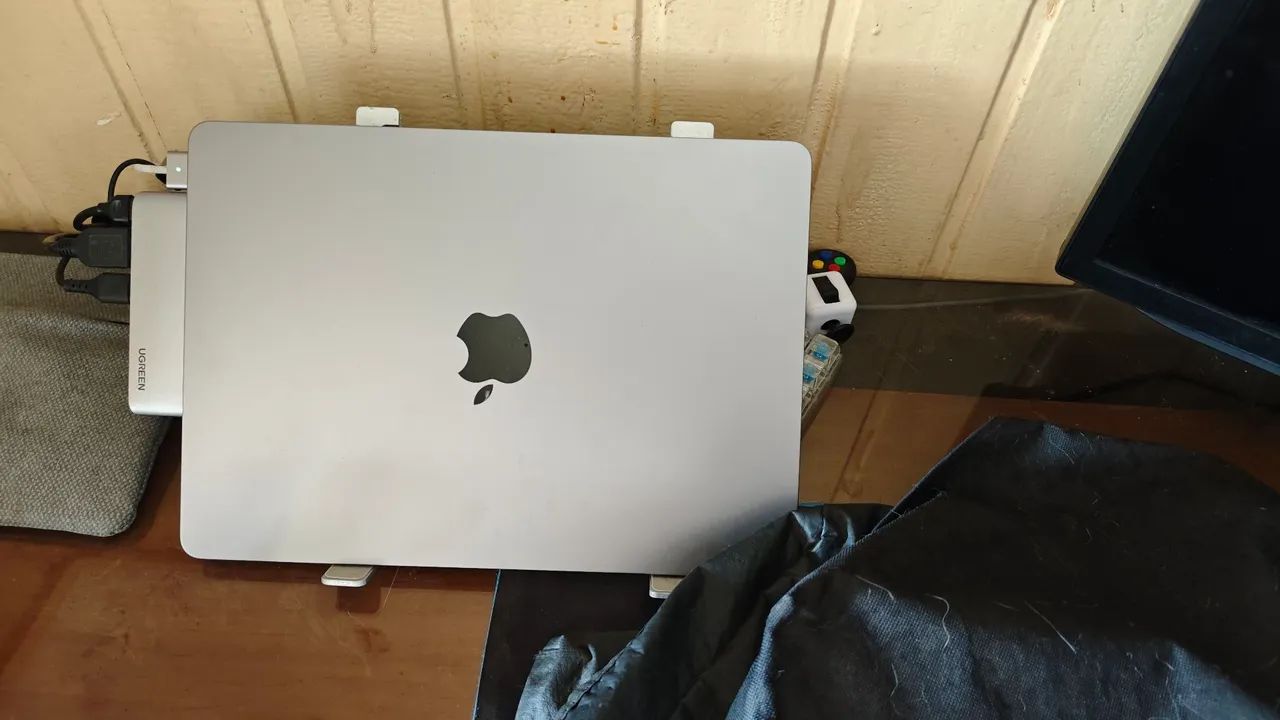Macbook Air M3 13" 8Gb - Foto 2
