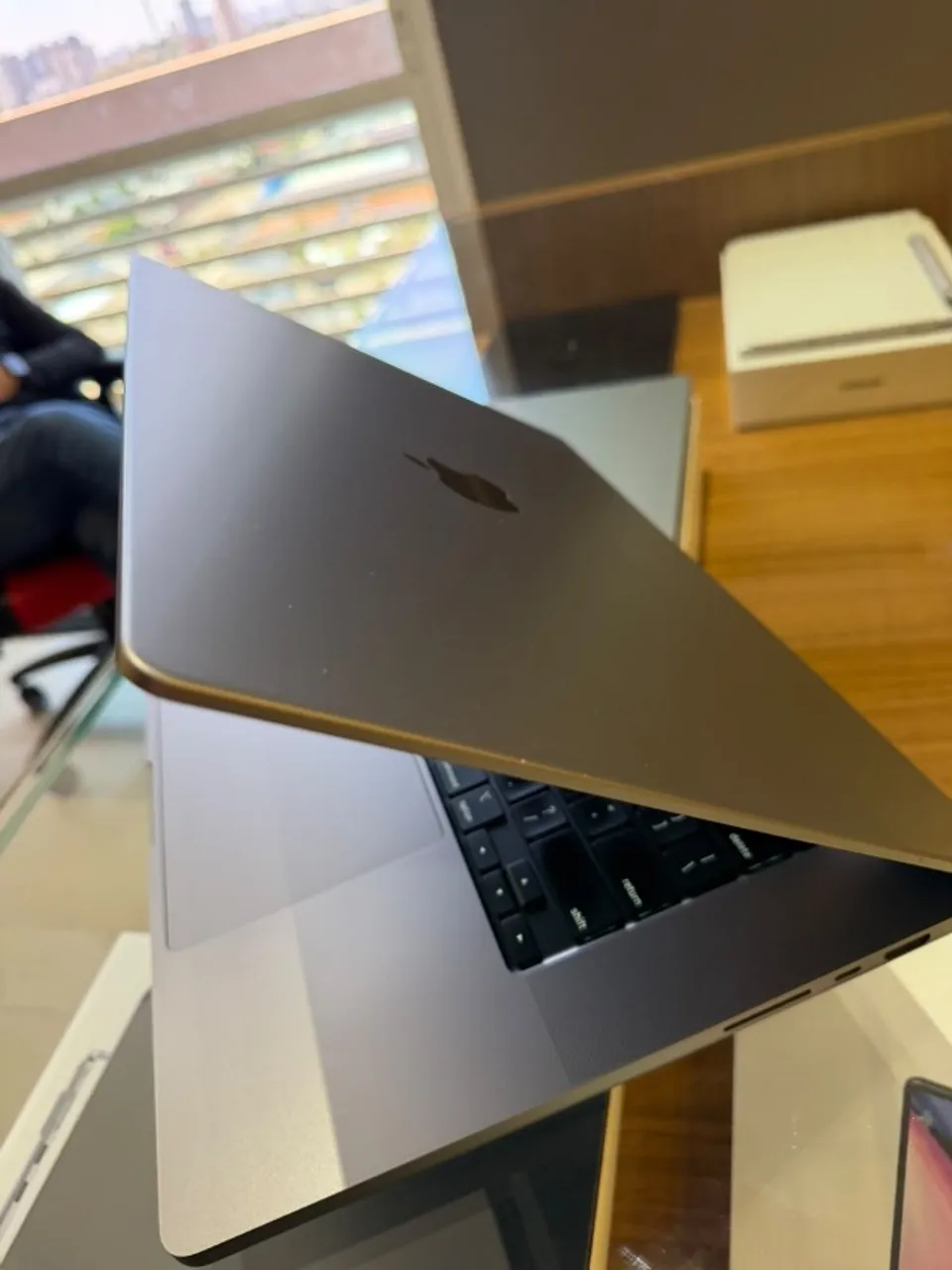 MacBook Pro 16-inch M1 Pro 16GB 512GB SSD Cor Space Gray