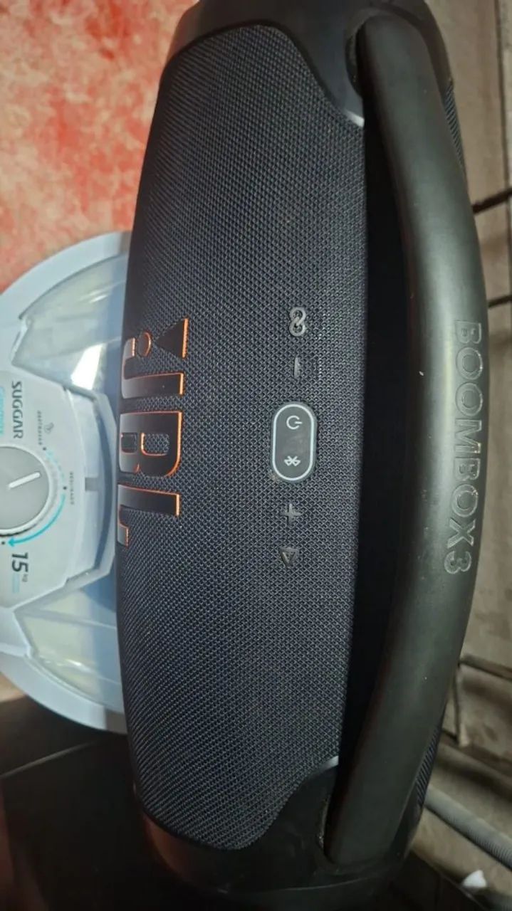 JBL boombox 3