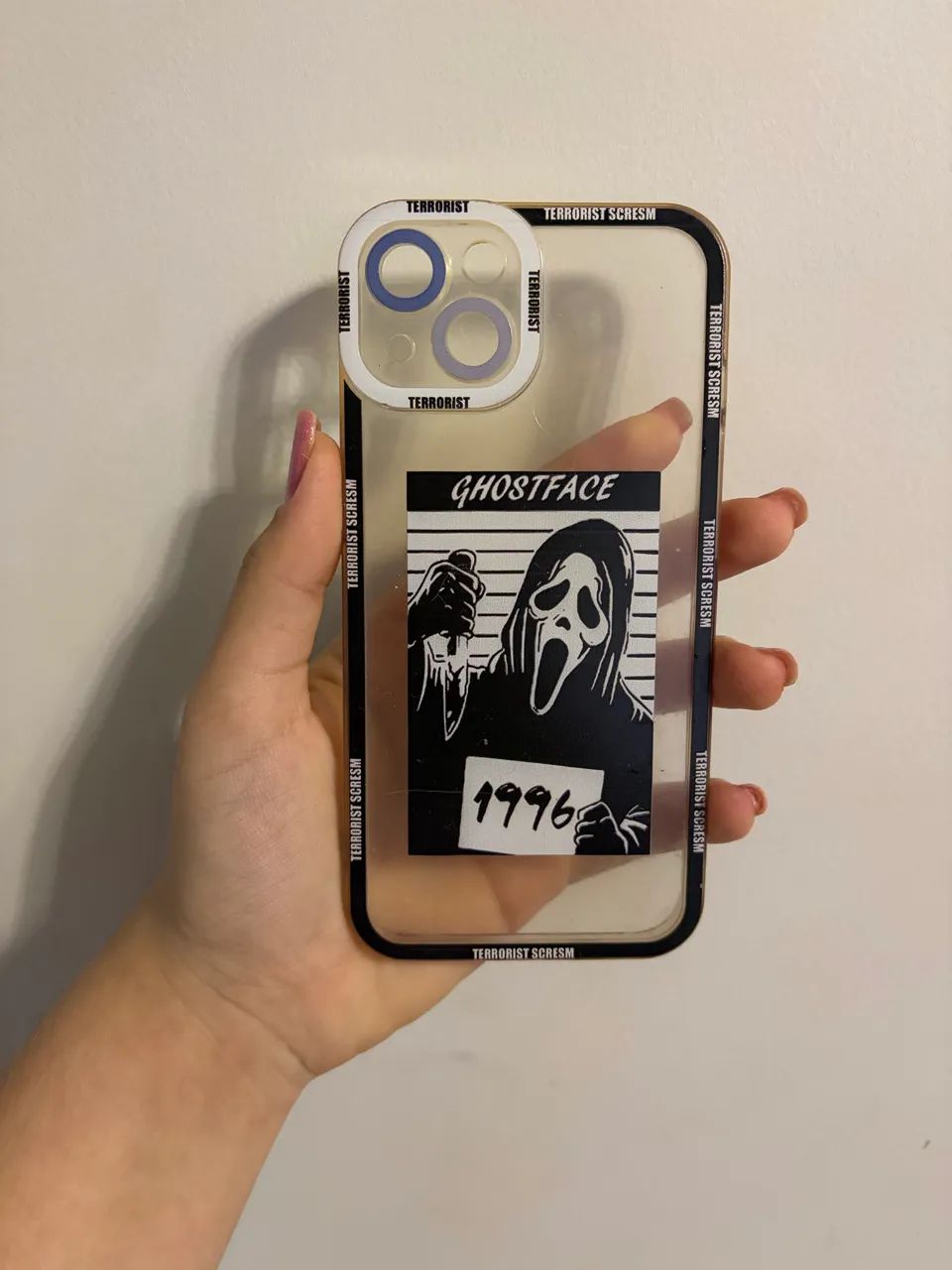 capinha iphone 13 usada. | SCREAM (pânico)