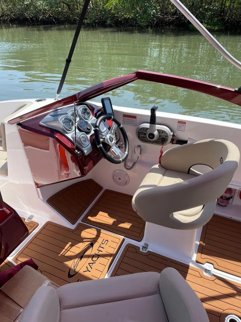 Lancha LF Yachts Conquest 180 - 2023 - Foto 3