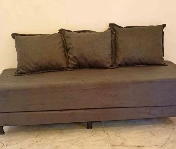 SOFANETE COM PÉS (SOFÁ CAMA)