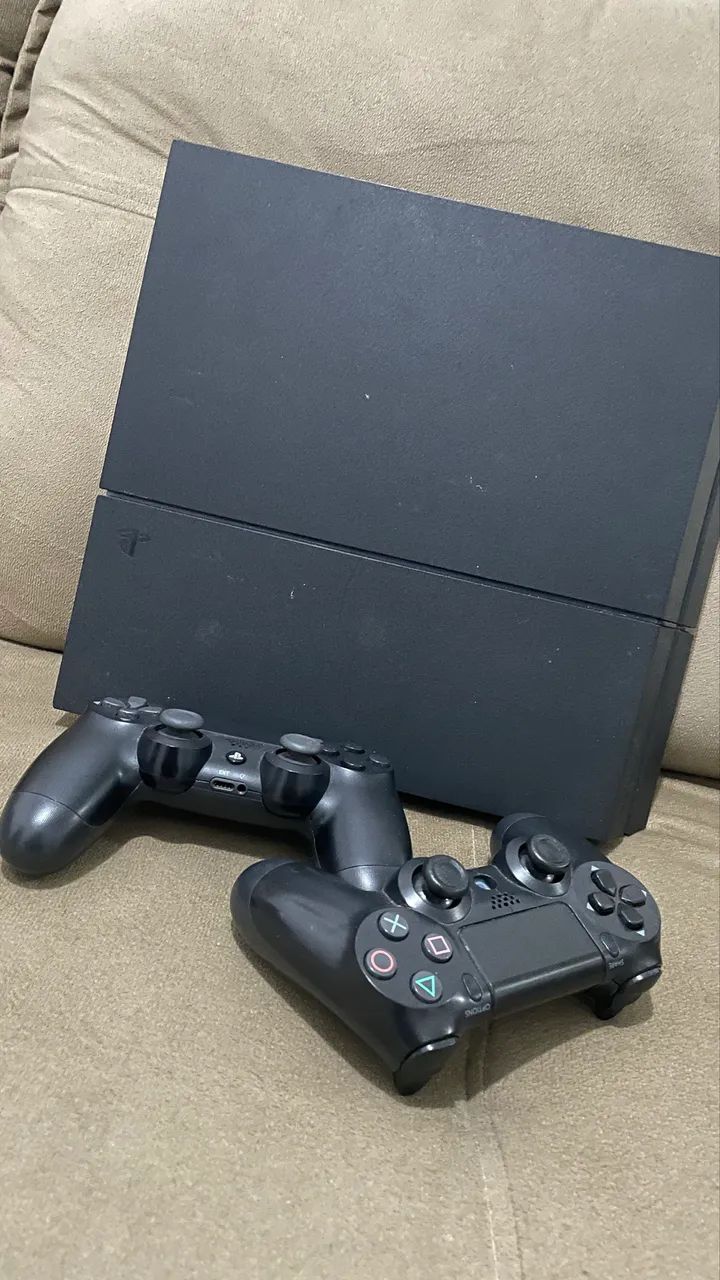 > ? PS4 FAT + 2 CONTROLES + 2 JOGOS - Foto 3