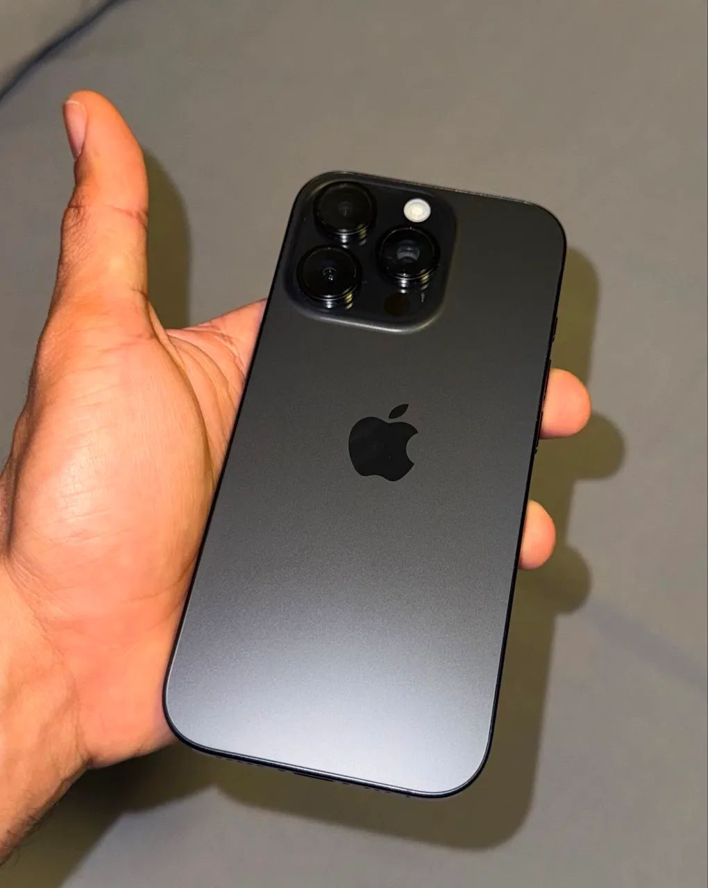 iPhone 16 Pro