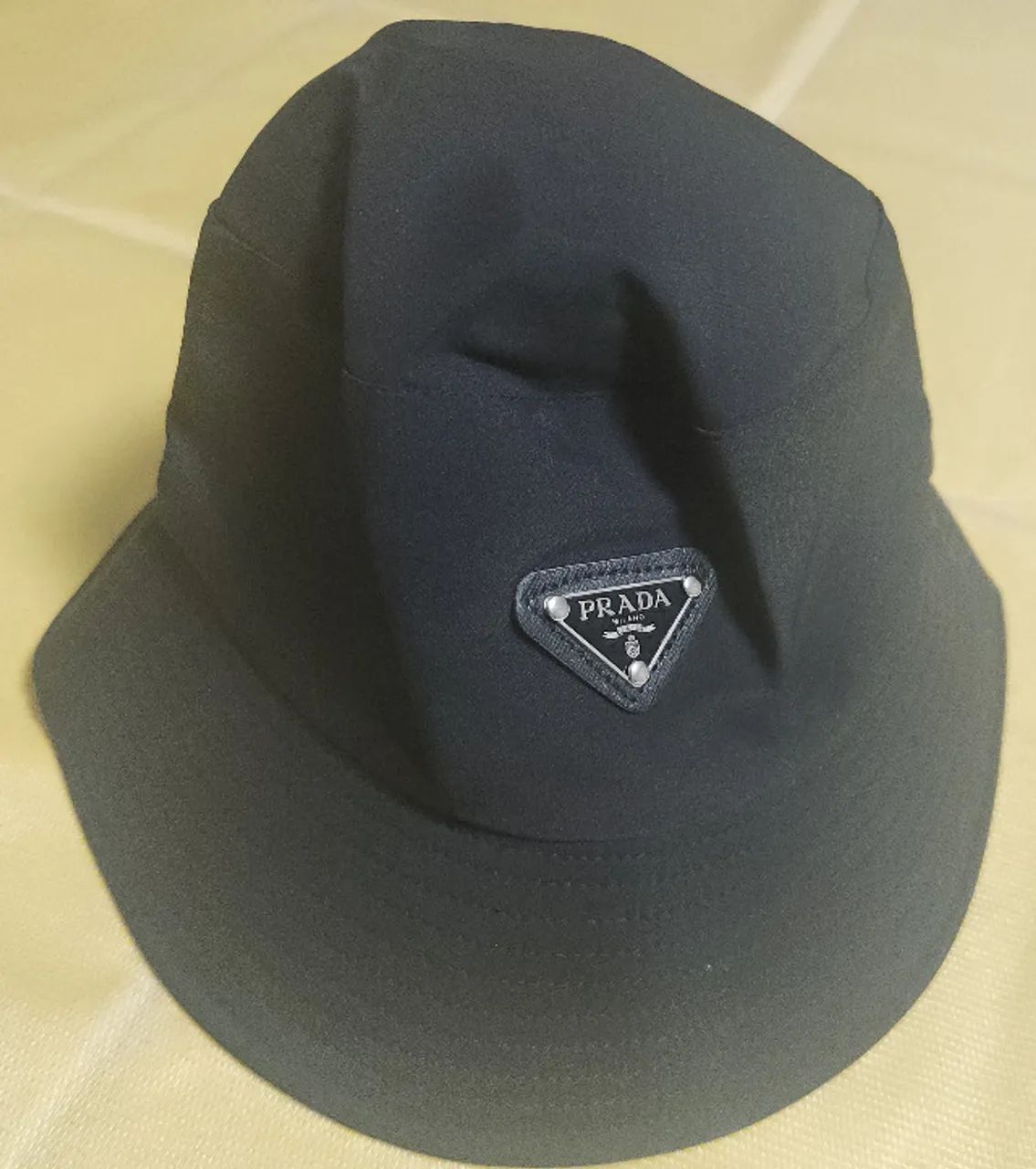 Chapéu Bucket Prada (Preto) Original - Foto 2