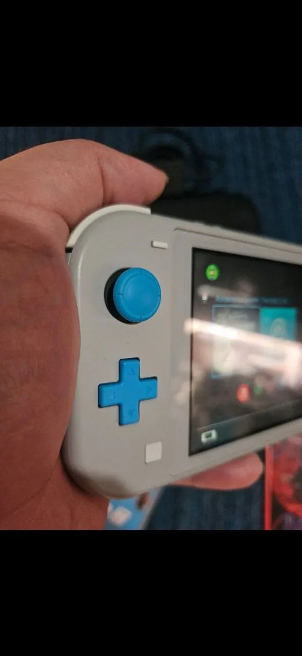 Nintendo switch lite versão pokémon zacian & zamazenta edition