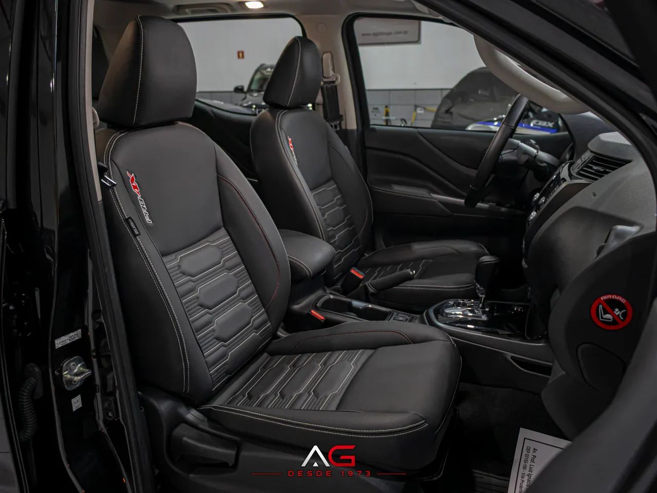 Nissan Frontier PRO4X CD 4x4 2.3 Bi-TB Die. Aut, foto 10 de 20