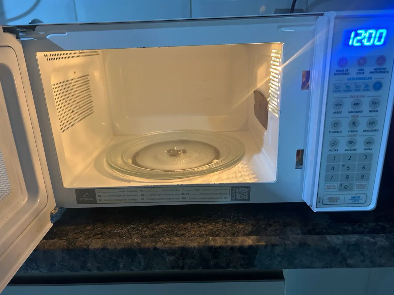 Vende-se microondas 