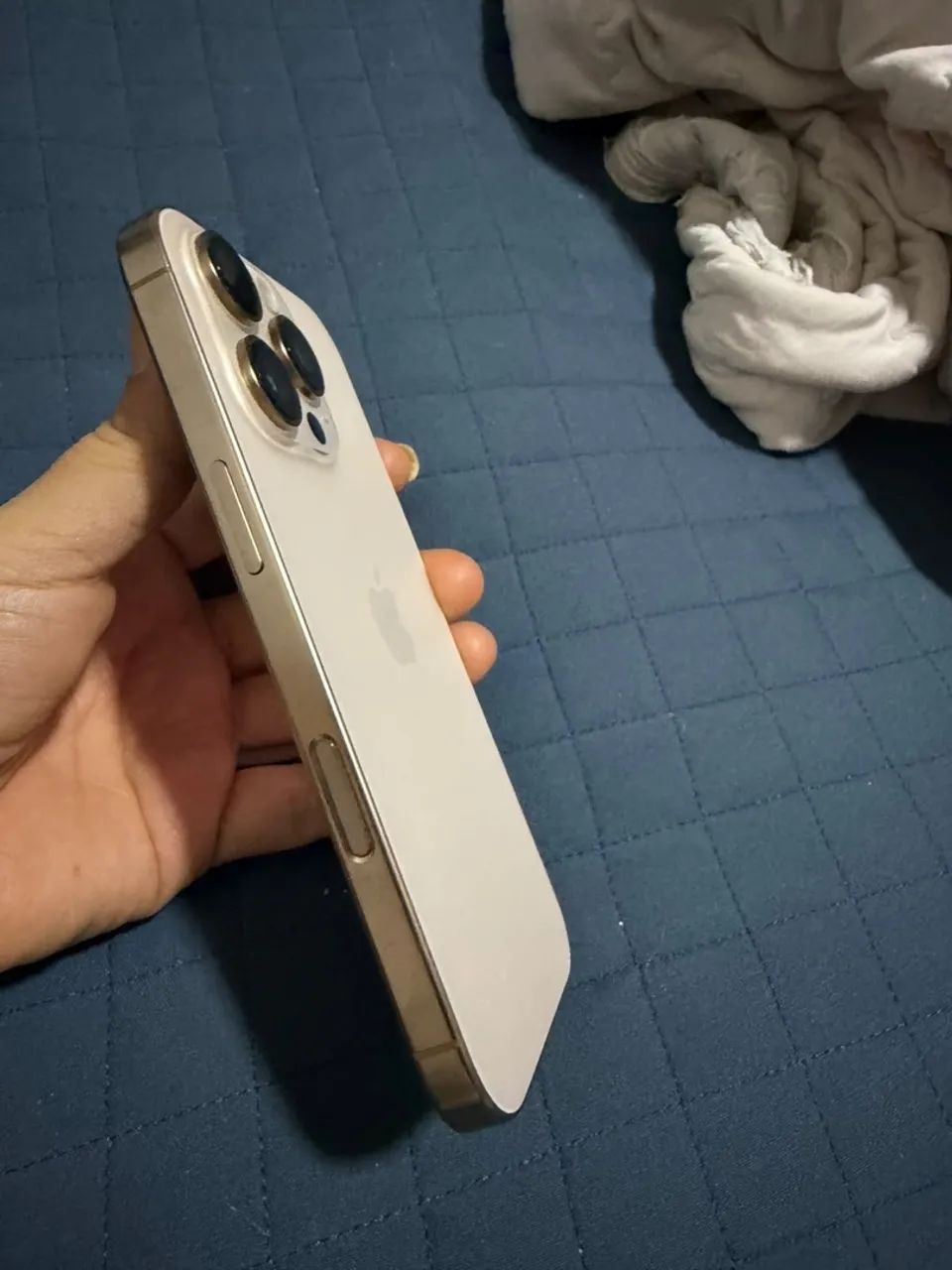 iPhone 16 pro  - Foto 2