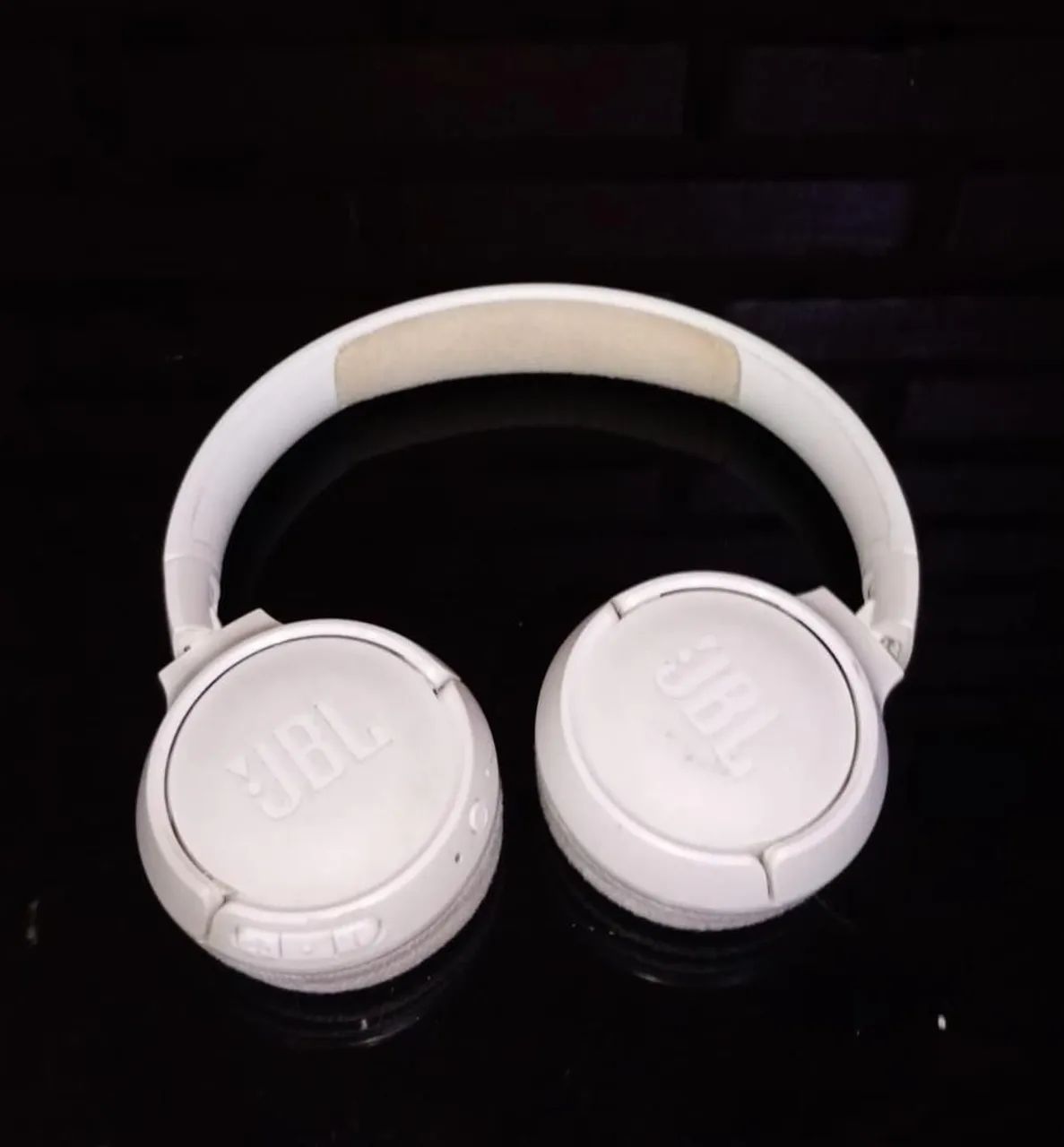 Fone JBL428513647563253760