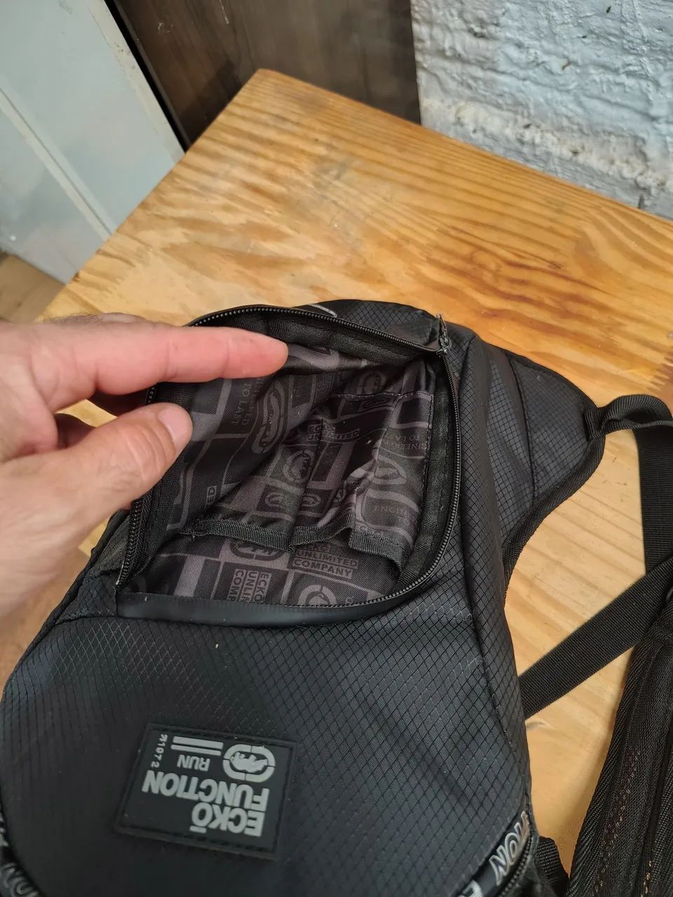 Mochila hidratação Ecko - Foto 4