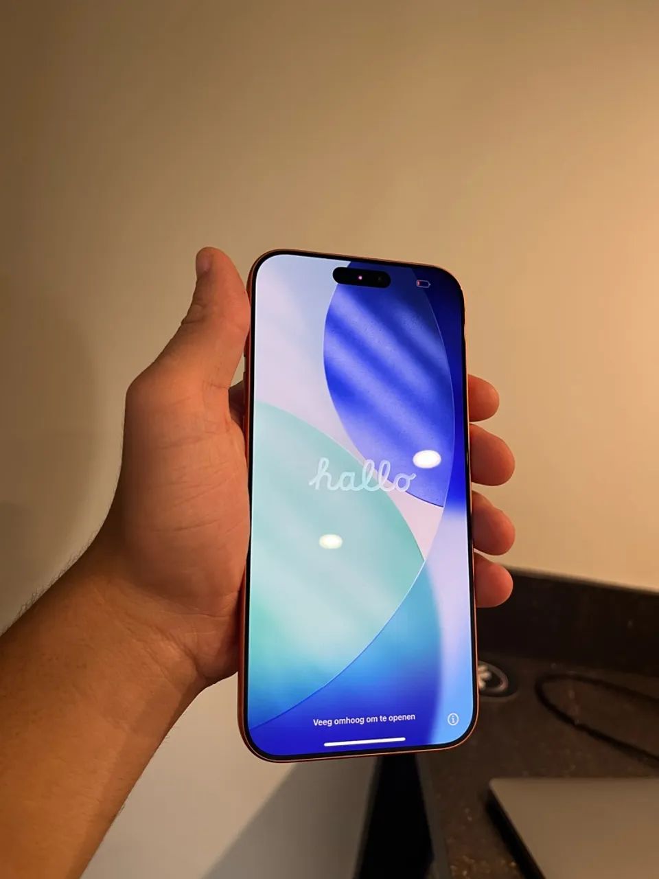 iPhone 17 pro Max 512gbrecém tirado da caixa praticamente novo - Foto 5