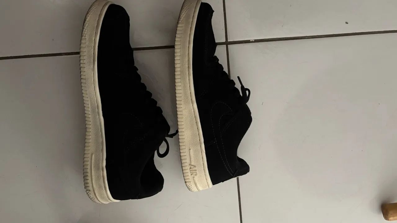 NIKE AIR FORCE 1 LOW 