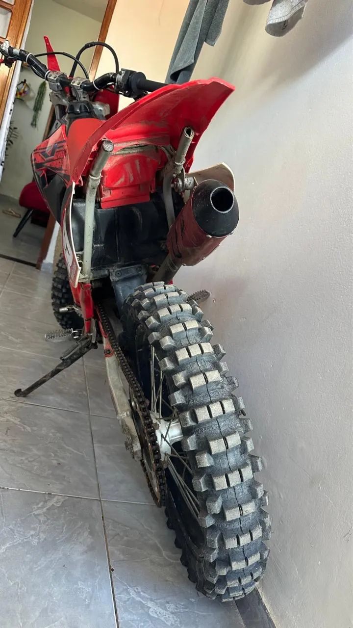 CRF 230F - Foto 2