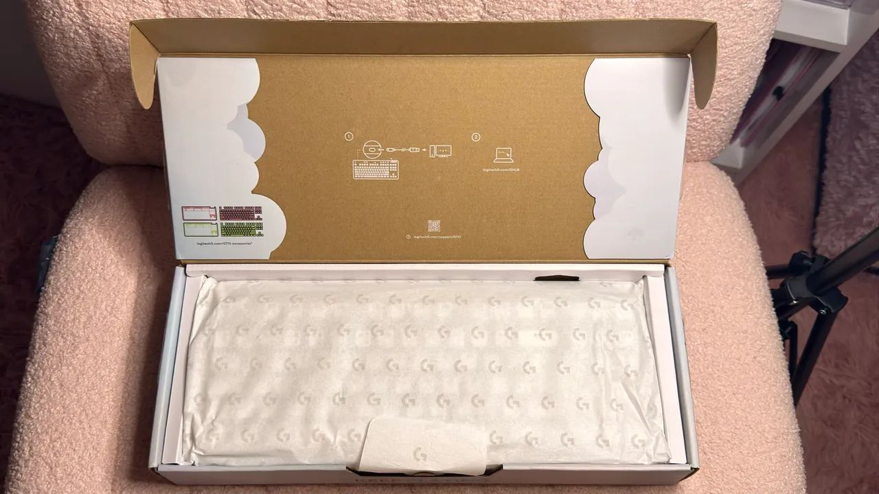 Teclado Gamer Aurora Logitech G713 switch red linear - Foto 2