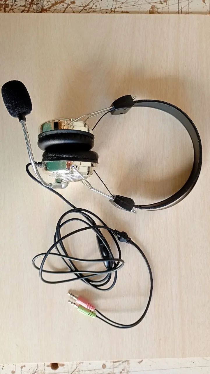Fone de ouvido e microfone
