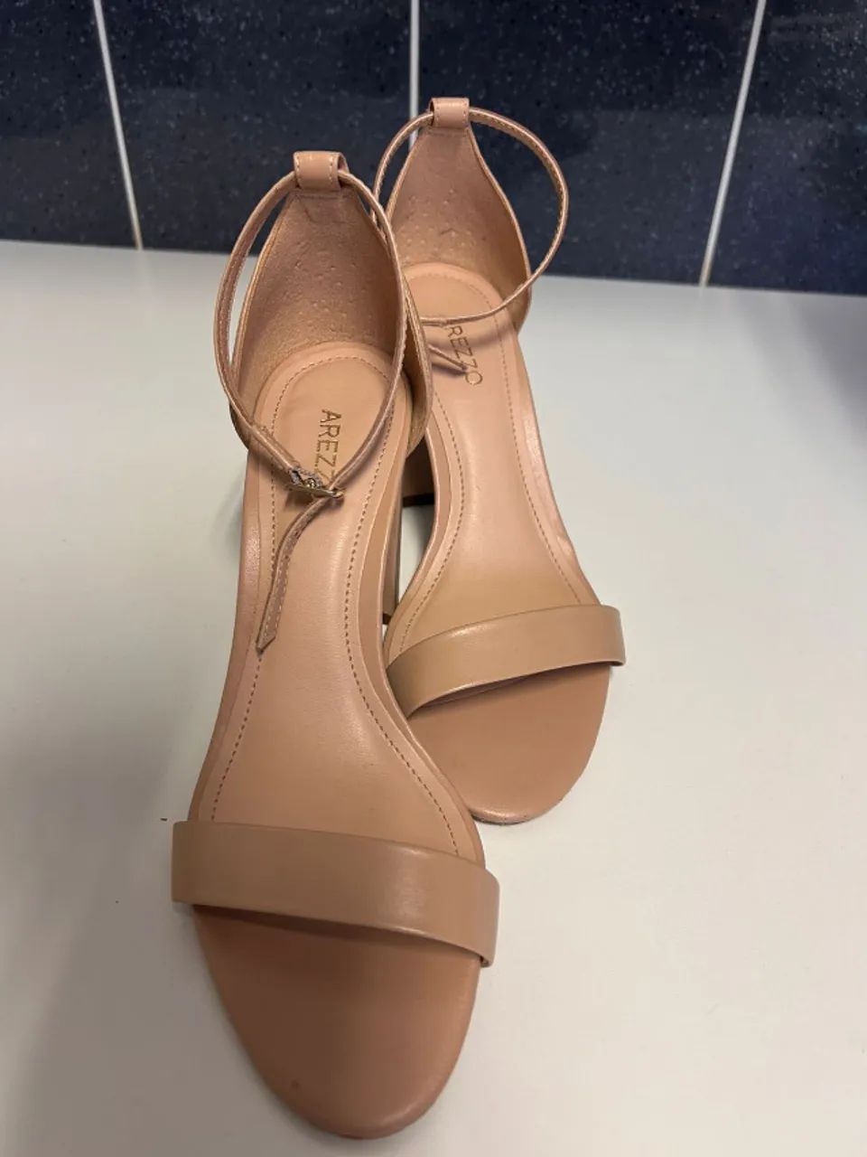 SANDÁLIA AREZZO 35
