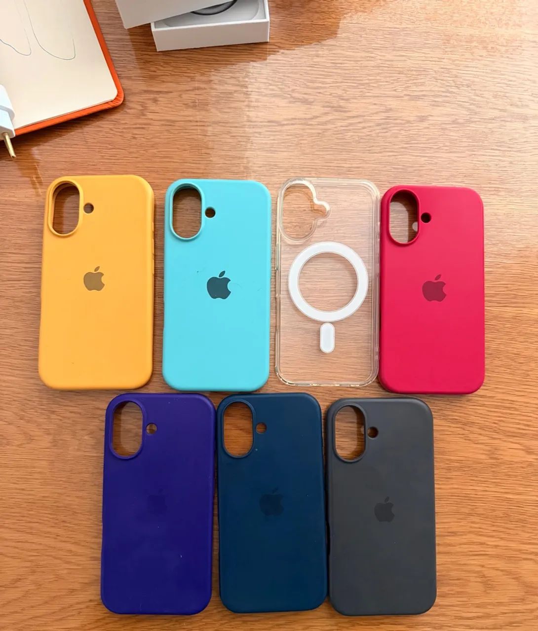 Capa iPhone 16 combo 7 unidades 