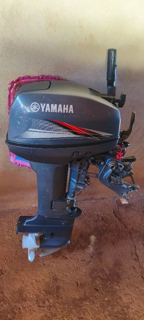 Vende motor de poupa 