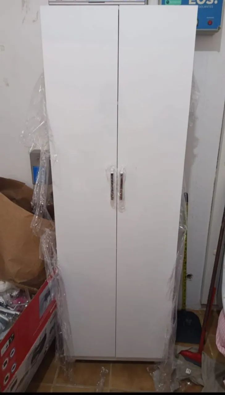 Lindo armário multiuso na cor branca e a cor marrom o valor de r$ 570 já com entrega - Foto 3