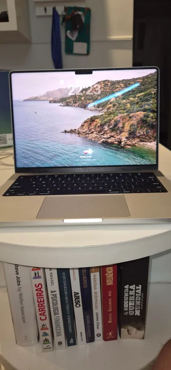 Macbook PRO 14' M4 - Foto 3